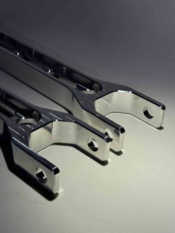 RTD Motorsports E8X – E9X ULTRA-LIGHT Billet Aluminum Rear Trailing Arm Set