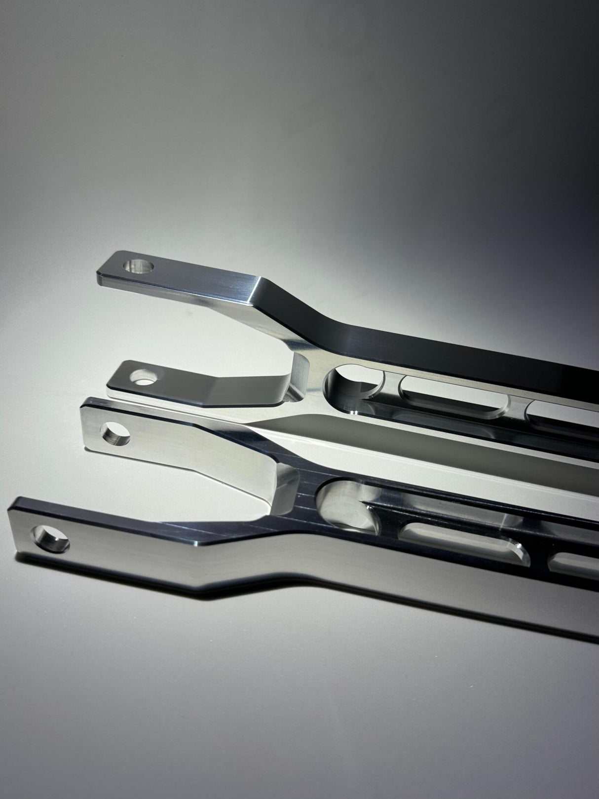RTD Motorsports E8X – E9X ULTRA-LIGHT Billet Aluminum Rear Trailing Arm Set