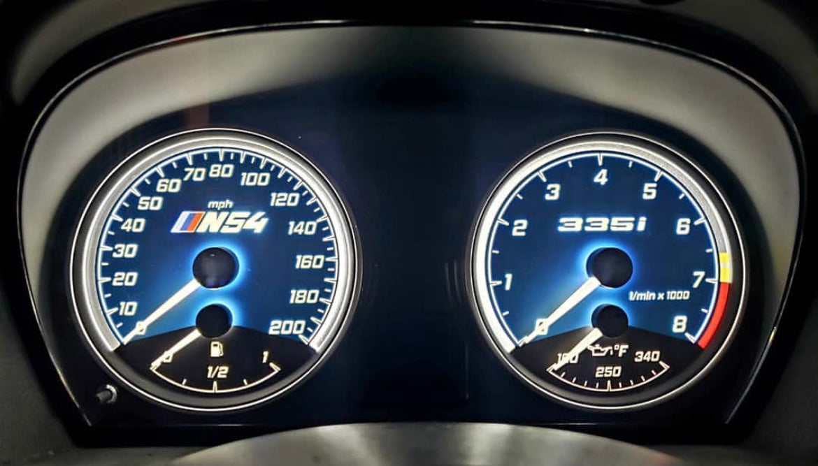 Custom BMW E Chassis Cluster