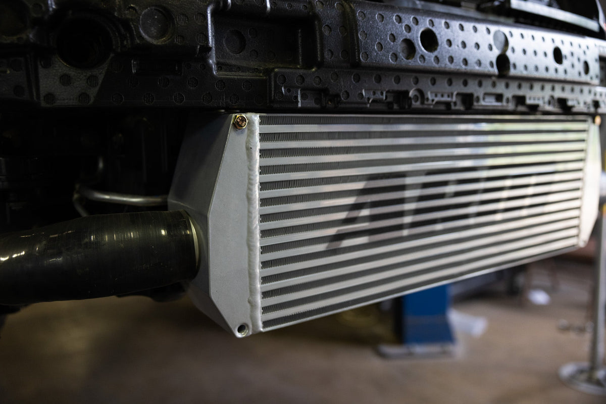 MK7 GTI / GOLF R COMPETITION FMIC KIT