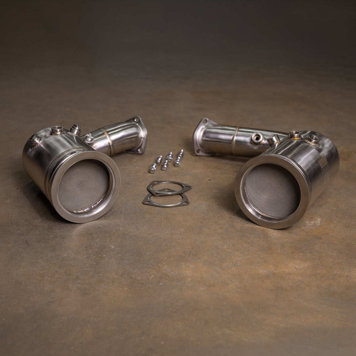 Bentley Bentayga V8 400 Cell Catted Downpipes